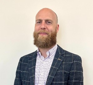 Steven convery headshot